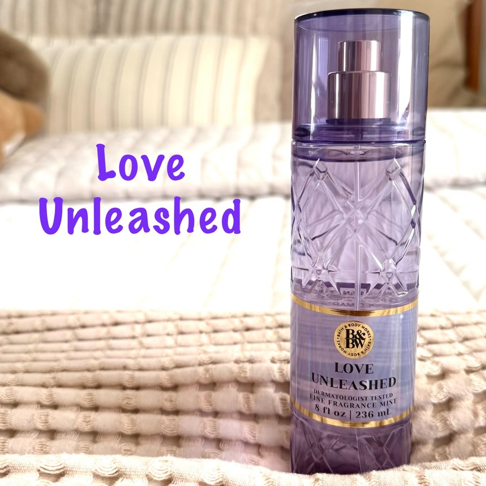 Bath & Body Works Love Unleashed Fragrance Mist